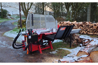 #SOLD# Second Hand AMR H28 PTO Driven Horizontal Splitter #SOLD#