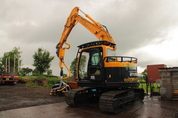 The finished product. A very tidy looking, well thought out machine